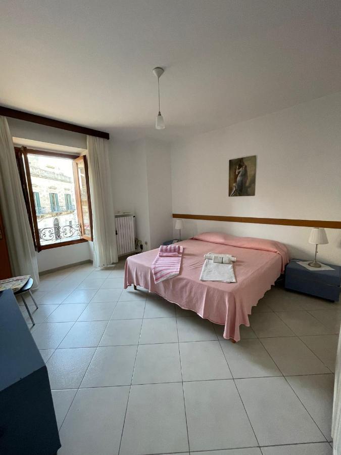 Dimora Alla Villa Ostuni Buitenkant foto